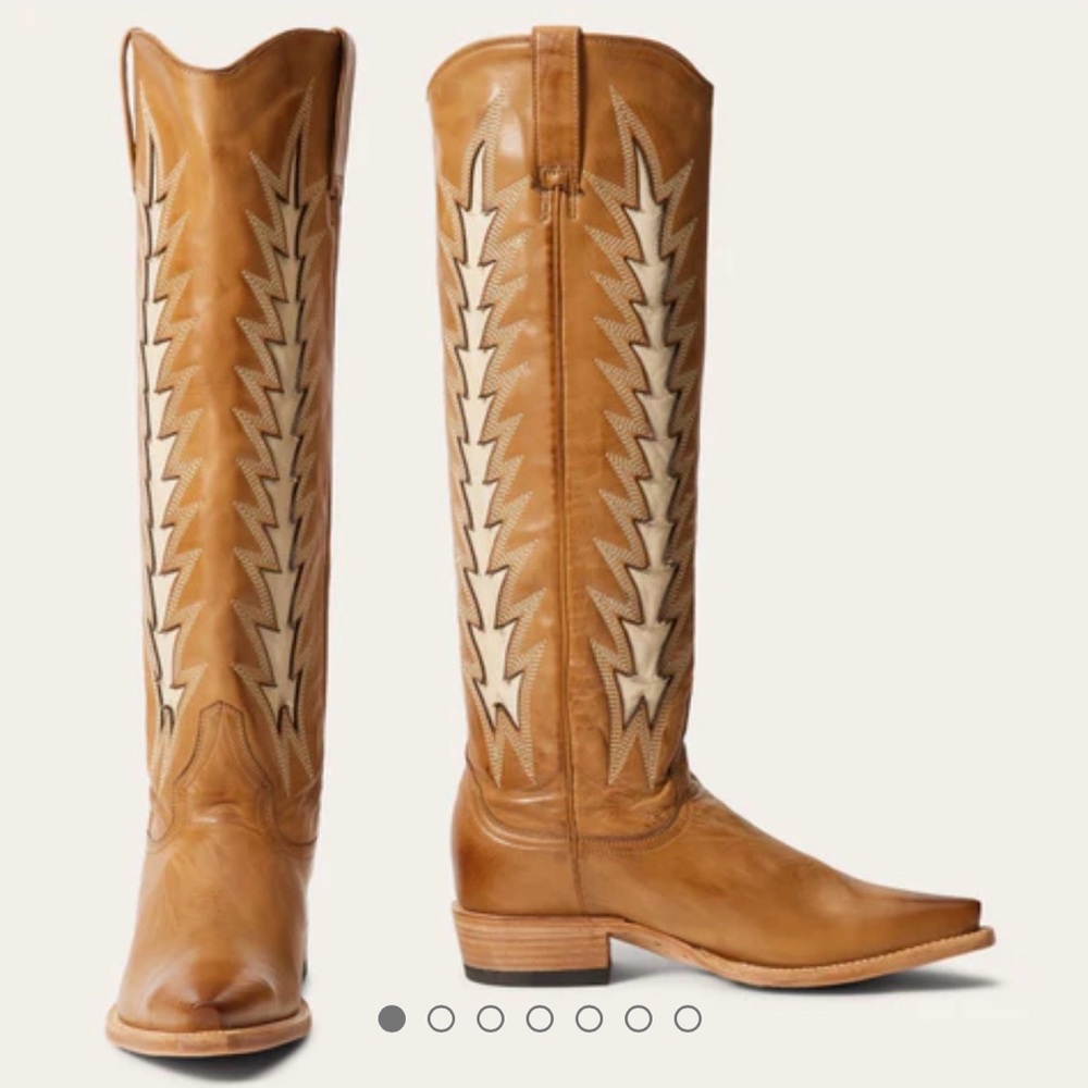 Stetson Women's Brown Fashion Snip Toe Boots
